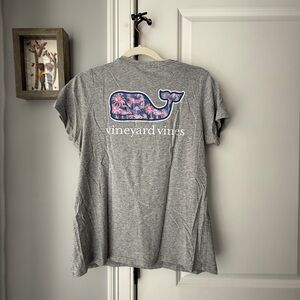 Vineyard Vines Gray Tee with Tropical Whale